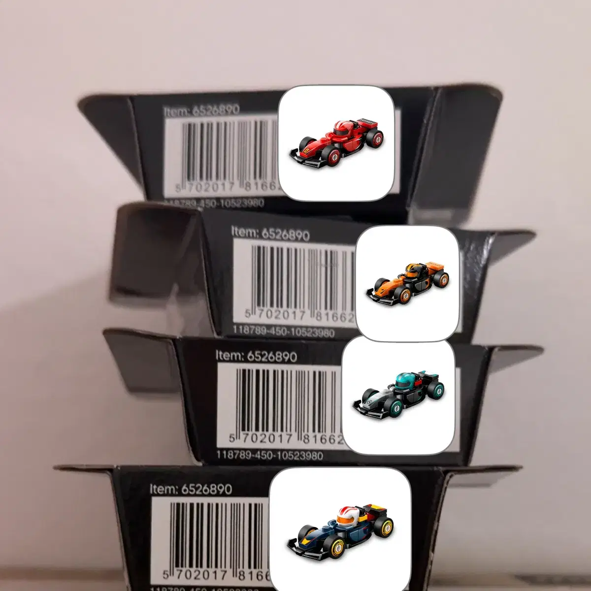 ドラゴン 家庭科のドラゴン」がトレーディングカードゲーム「Z/X