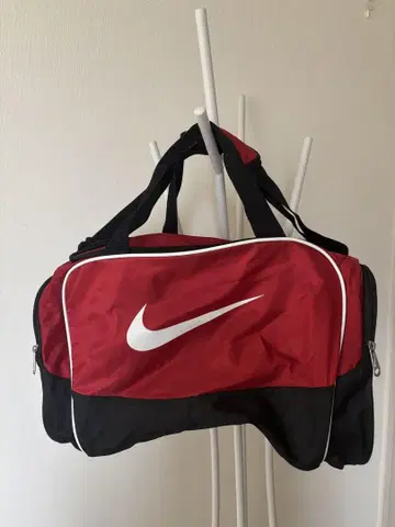 Nike 나이키 보스턴 백 레드 블랙