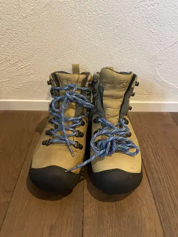 KEEN 피레네 23cm 베이지
