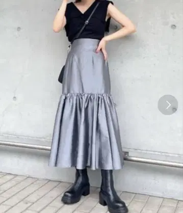 리엔다 스커트