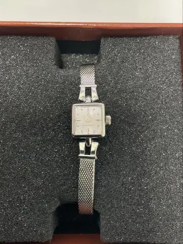 UNITED ARROWS 스퀘어 메탈 손목시계