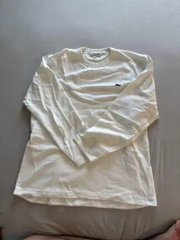 LACOSTE 화이트 긴팔 티셔츠 US M