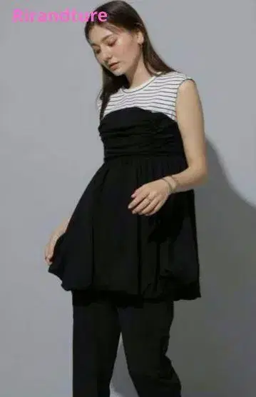 Rirandture 리랜드 튤 컷 도킹 벌룬 튜닉