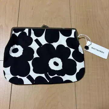marimekko 꽃무늬 파우치