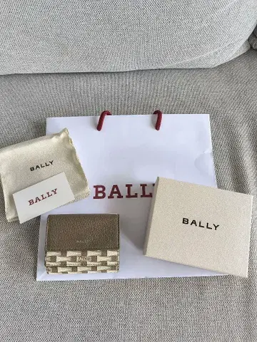 BALLY 3단 폴더형 지갑
