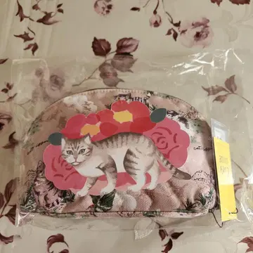 Cat's Issue 고양이와 꽃 파우치