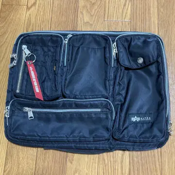 ALPHA INDUSTRIES 백