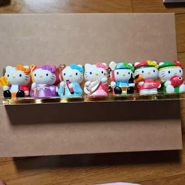 산리오 헬로키티 칠복신 피규어