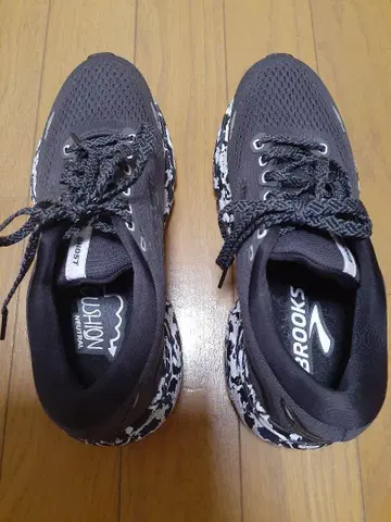Brooks Ghost 15 여성용 스니커즈 22.5cm