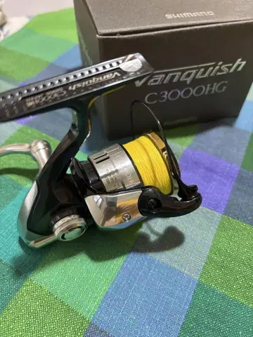 SHIMANO Vanquish C3000HG 스피닝 릴