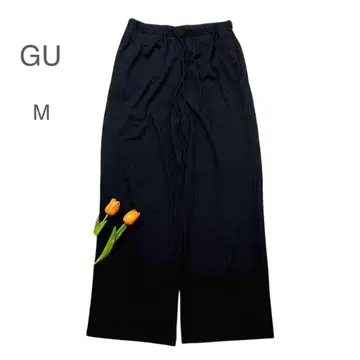 극미품 GU 리브 이지 와이드 팬츠 블랙 이지케어 여행 M