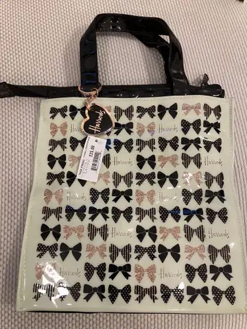 Harrods 리본 무늬 토트백