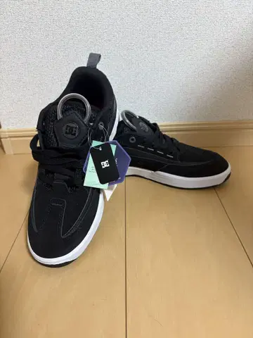 DC SHOE 레거시 슬림 미사용 새상품