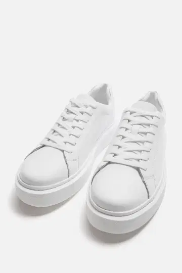 ZARA 자라 화이트 통굽 스니커즈 남성용 스니커즈