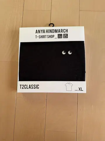 ANYA HINDMARCH T2 CLASSIC XL 블랙