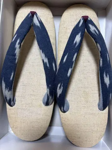 프리 사이즈 23.5cm 조리 일본제 린넨 베이지 천대 카스리 몬타 꽃