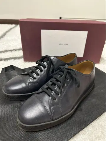 JOHN LOBB 블랙 가죽 스니커즈