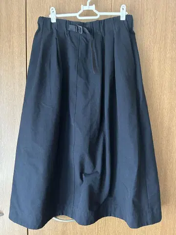 [새상품급] 헬리한센 롱 스커트