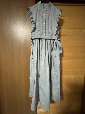 SNIDEL 스나이델 프릴 롱 원피스 슬리브리스 베스트 부착