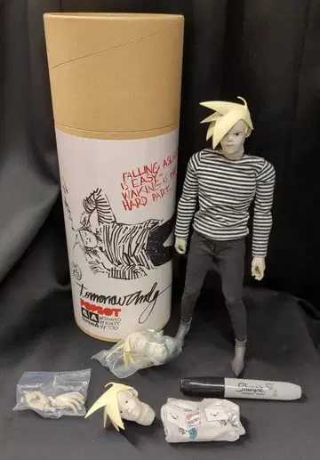 ThreeA TOMORROWKING TOMORROW ANDY