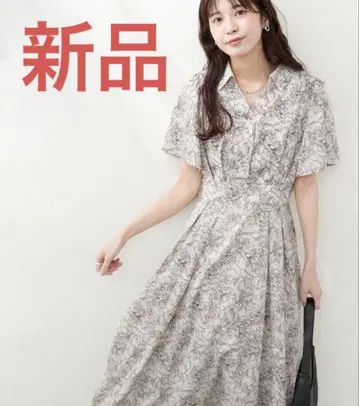 natural couture 스키퍼 카라 플레어 소매 원피스