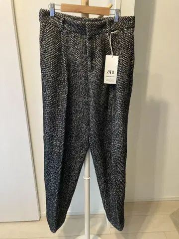 ZARA 맨 에디션 헤링본 슬랙스 사이즈 38