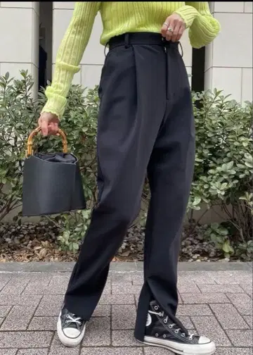 스터닝 루어 하이브리드 슬림 팬츠