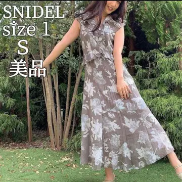 [새상품급] SNIDEL 캔버스 페인트 프린트 원피스 프릴 size 1