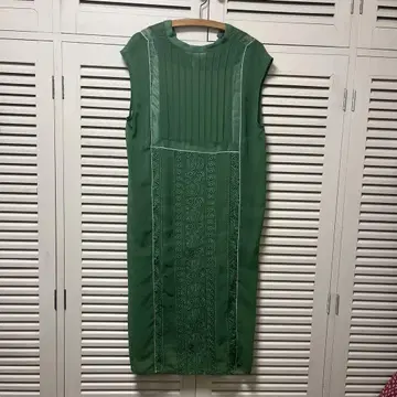 MEDI EMBROIDERY LONG TOP 그린