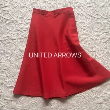 UNITED ARROWS 유나이티드 애로우즈 빨간색 플레어 스커트