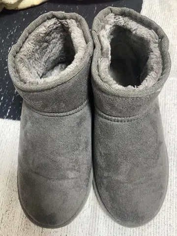 그레이 문스톤 M