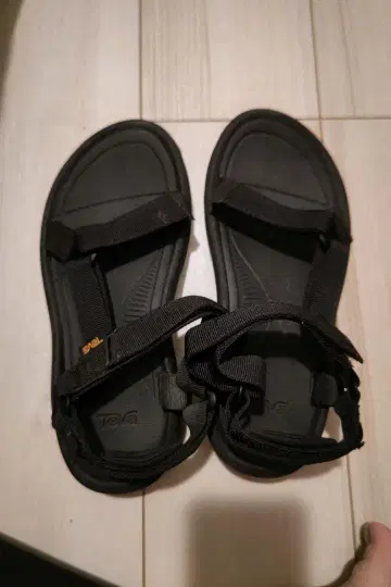 teva 허리케인 XL T2 블랙 25.0cm