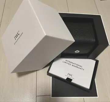 IWC 시계 케이스