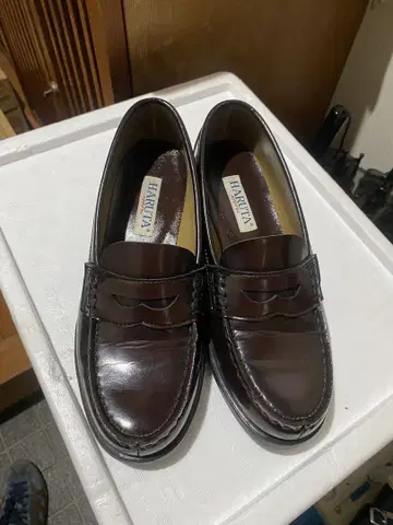 HARUTA 다크 브라운 가죽 로퍼