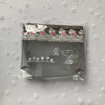 치카자와 레이스 스누피 하트 파우치 그레이 미개봉 새상품