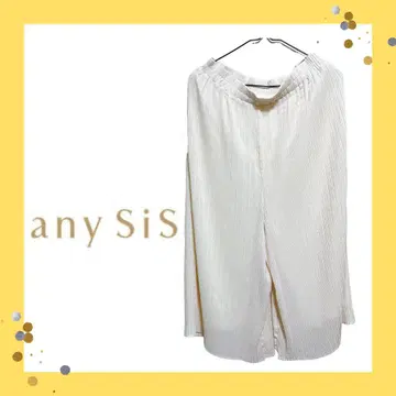 [새상품급] any SiS 화이트 플리츠 팬츠
