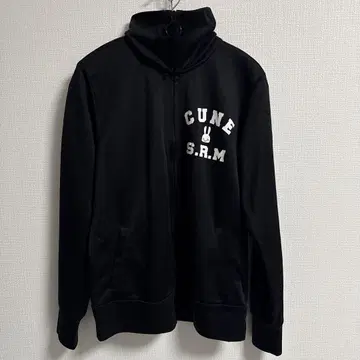 새상품급 CUNE 토끼 블랙 저지
