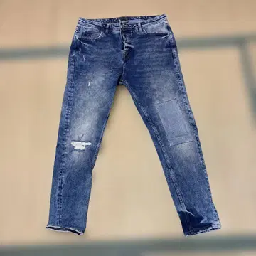 ZARA 데미지 가공 스트레이트 청바지