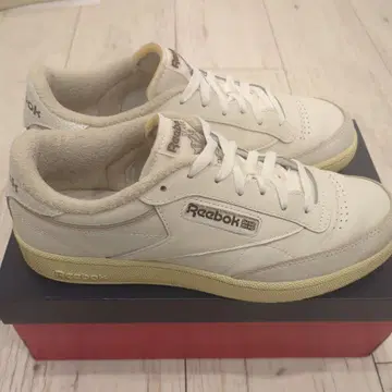 Reebok club c 클럽 C