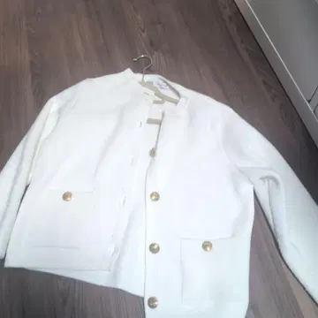 ZARA 화이트 노카라 자켓 M 사이즈