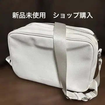 [새상품] BEENTRILL 숄더백 화이트