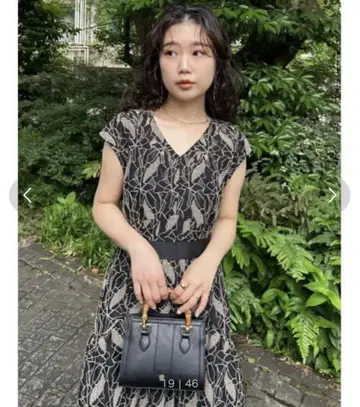 [새상품급] 스나이델*레이스 볼륨 원피스