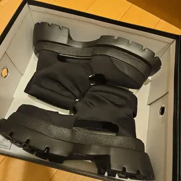 안티카 부츠 샌들