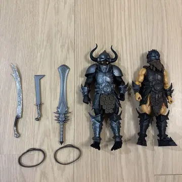 Mythic legions 2체 세트