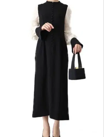 새상품급 마메쿠로구치 Flower Printed Sleeves Dress