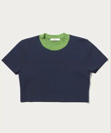 astreat sweater 아스트라트 니트 크롭 상의