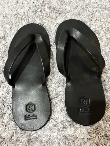 가죽 샌들 / 새들 레더 / 블랙