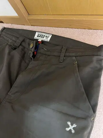 부루코 BLUCO 다크 그레이 워크 팬츠