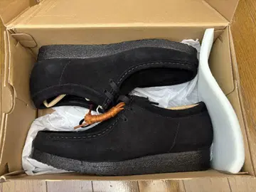 Clarks 블랙 모카신 스웨이드