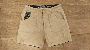 QUIKSILVER 네이비 코듀로이 숏팬츠 28인치